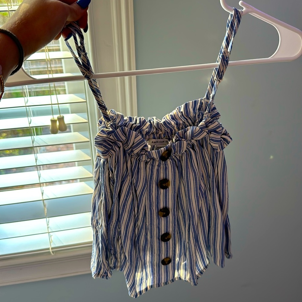 American Eagle top
